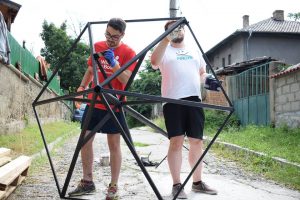 EVS доброволците на BG Бъди активен обикалят страната