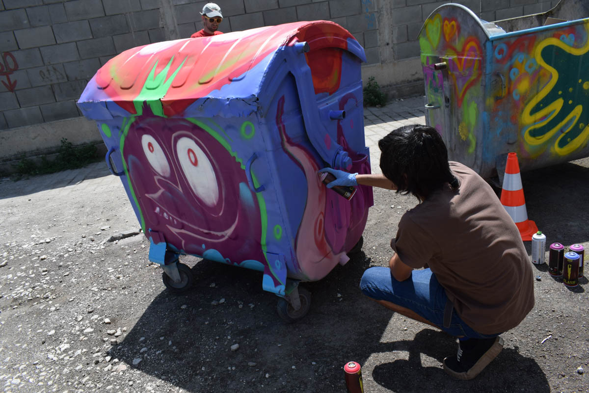 az-ti-plovdiv-graffiti