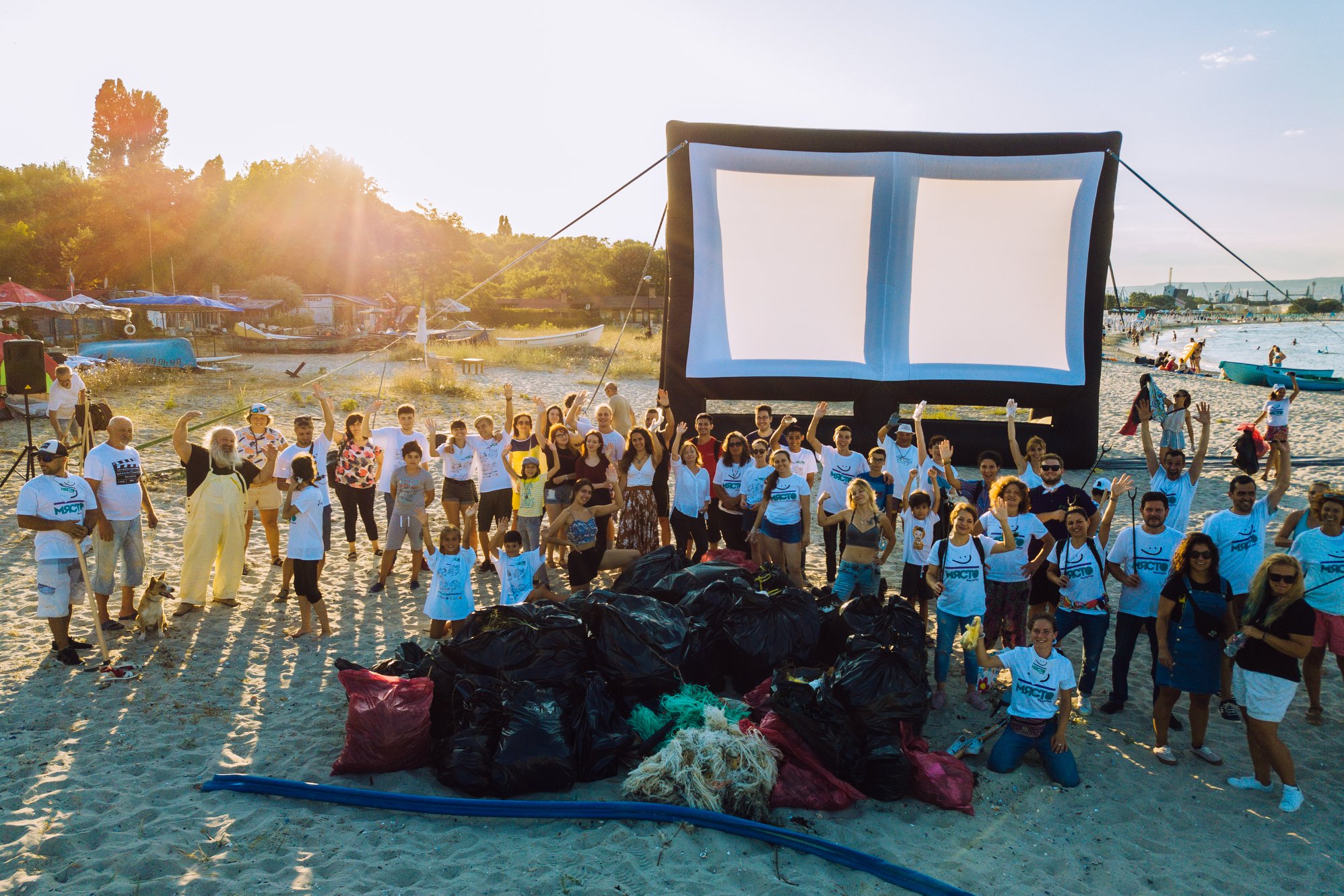 кино безотпадъци